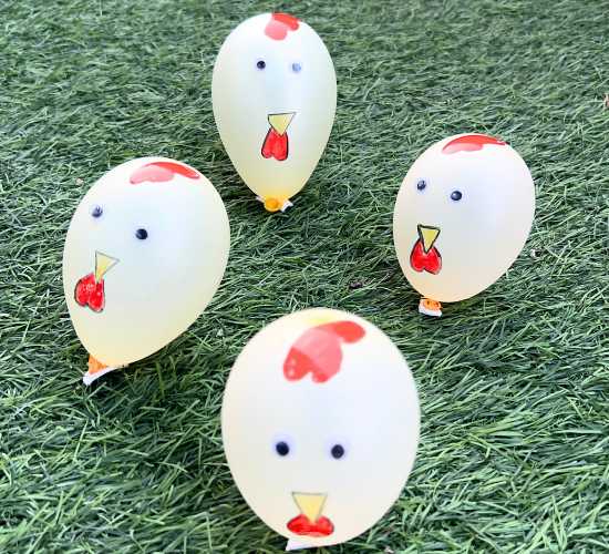 Balloon Chicken Art