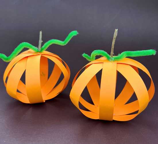 Make a Paper Pumpkin