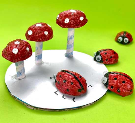 Walnut Shells Mashroom Craft