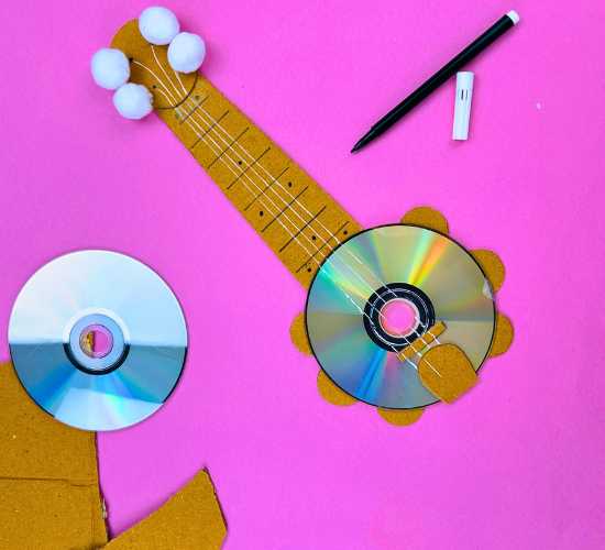 Old Cd Guitar Craft