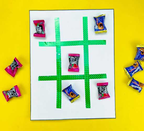 Candies Tic Tac Toe